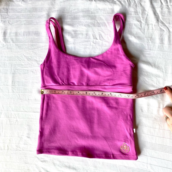 Pink Shakti Activewear Yoga Top - Picture 6 of 7